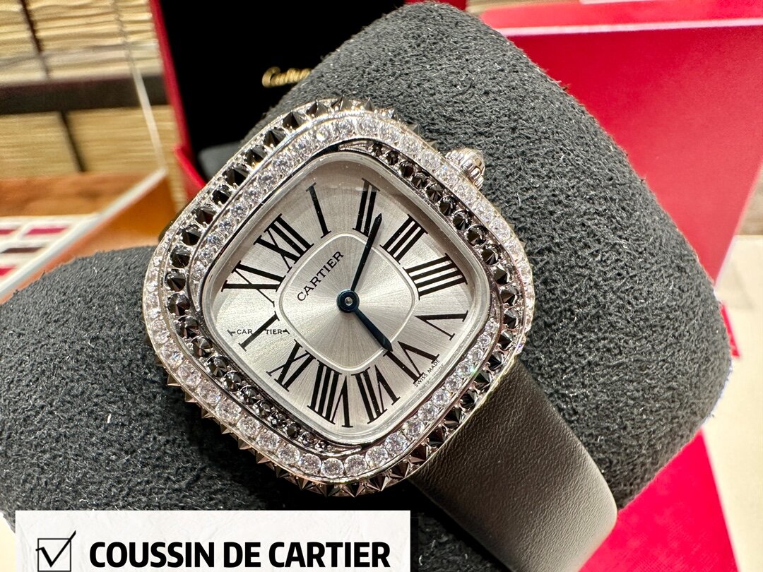 CARTIER Coussin de Cartier 31mm  2